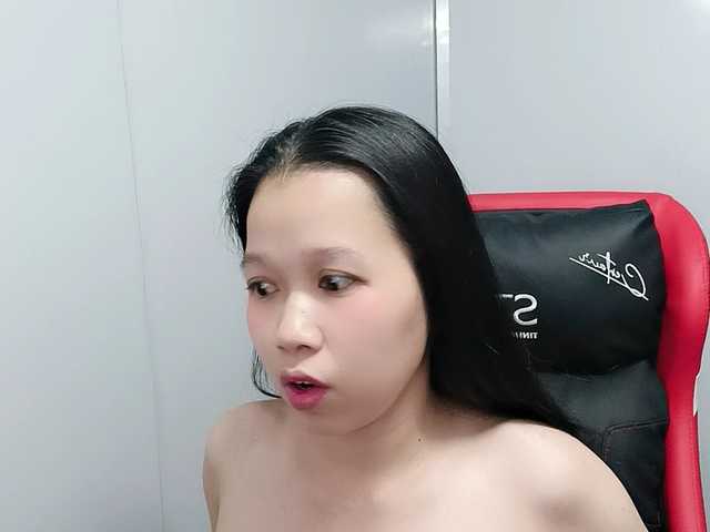 Sexyfull live cam on BongaCams