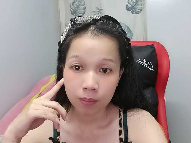Sexyfull live cam on BongaCams