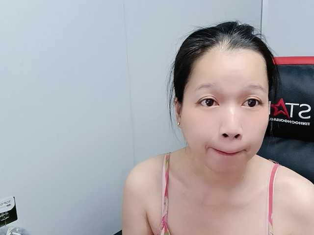Sexyfull live cam on BongaCams