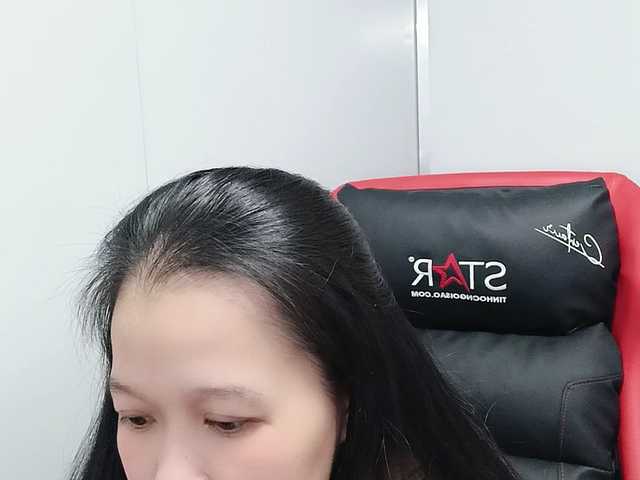 Sexyfull live cam on BongaCams