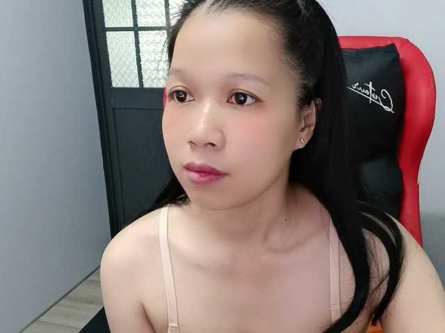 Sexyfull live cam on BongaCams