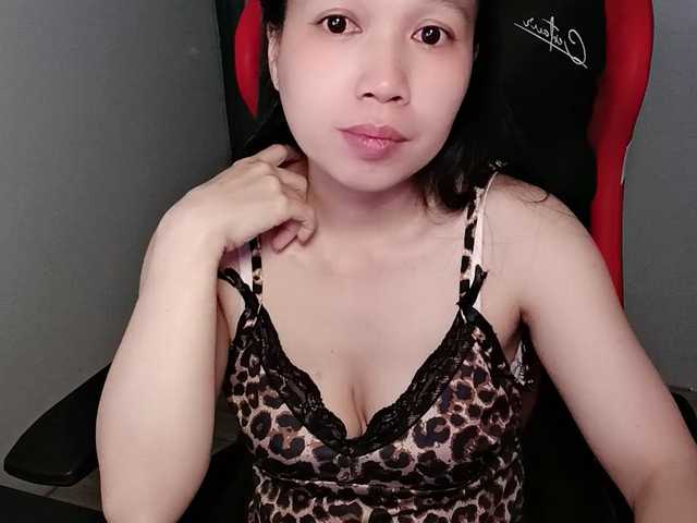 Sexyfull live cam on BongaCams