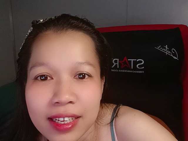 Sexyfull live cam on BongaCams
