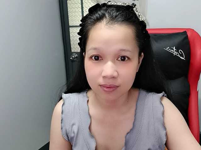 Sexyfull live cam on BongaCams