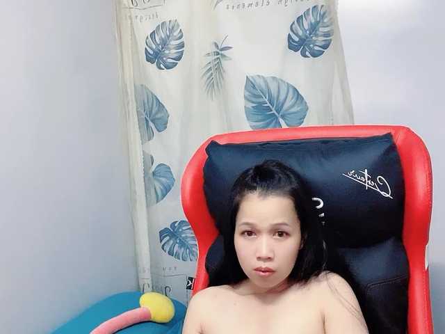 Sexyfull live cam on BongaCams