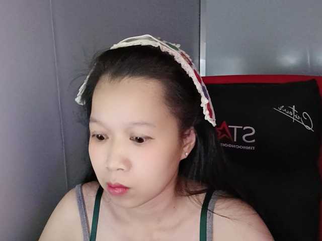 Sexyfull live cam on BongaCams