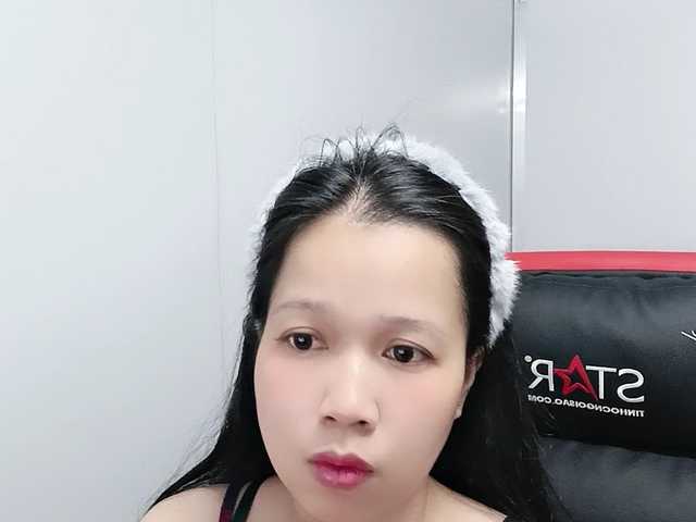 Sexyfull live cam on BongaCams