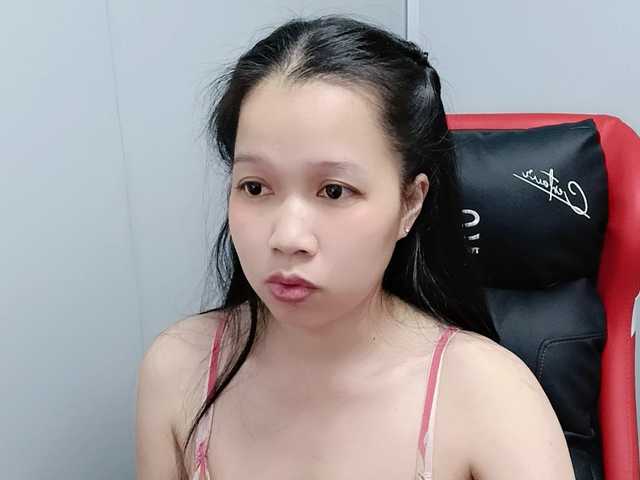 Sexyfull live cam on BongaCams