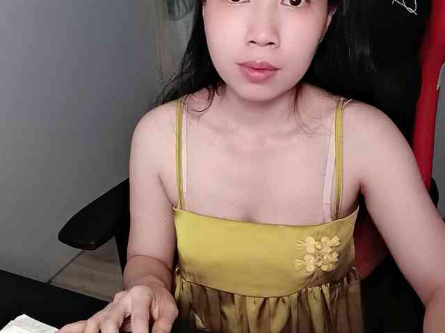 Model: Sexyfull