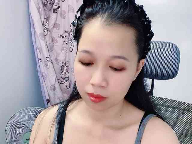 Sexyfull Live Webcam on BongaCams