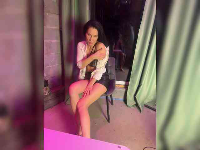 KrisandMaksim webcam