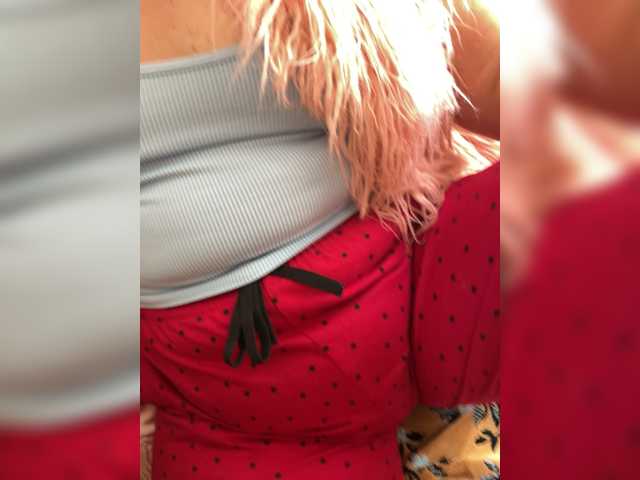 Allisa769 live cam on BongaCams