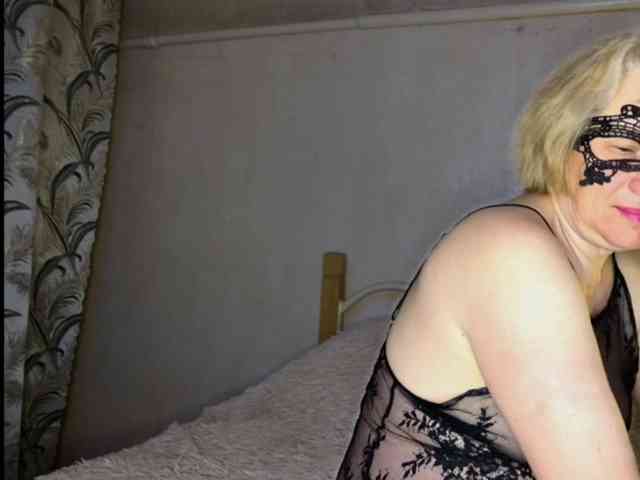 Allisa769 Live Webcam on BongaCams