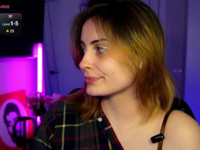 pollymorph live webcam show