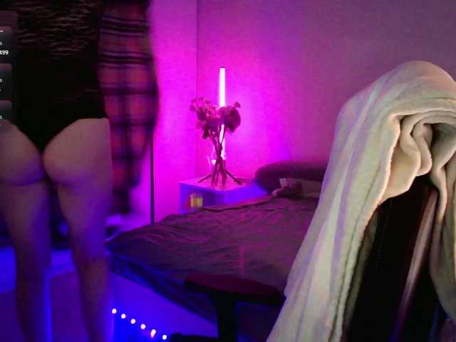 lxc999 live cam on UnifiedCams