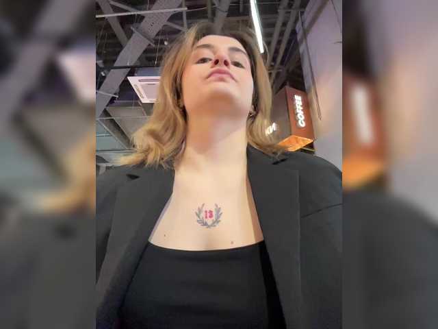 Live трансляция pollymorph - Runet.cam