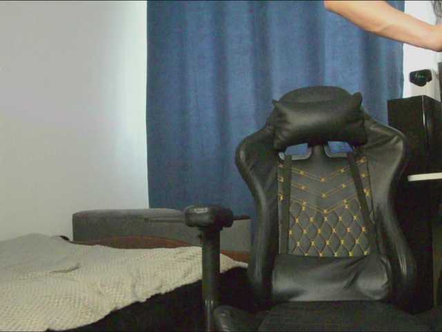 MiaSweetti live cam on BongaCams