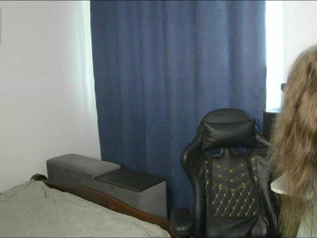 MiaSweetti live cam on BongaCams