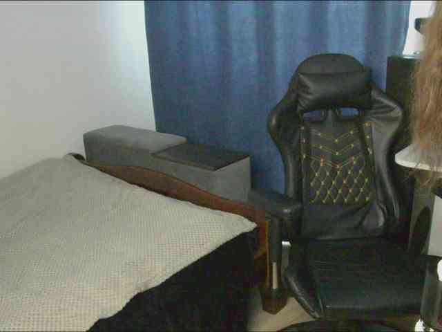 MiaVale1