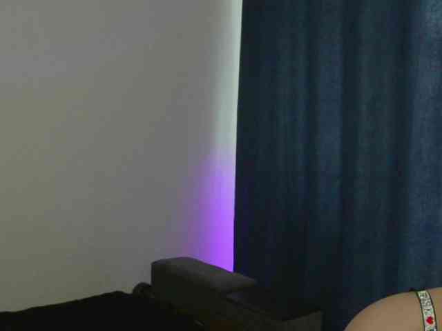 Modella: MiaVale1