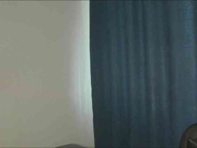Modella: MiaVale1