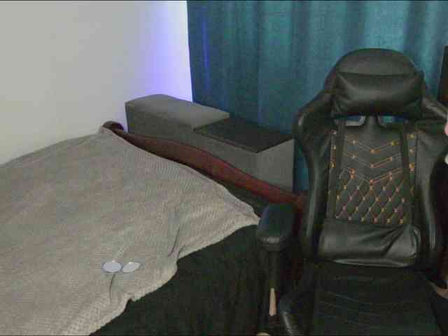 MiaVale1