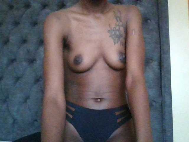 badassvibe live cam on BongaCams