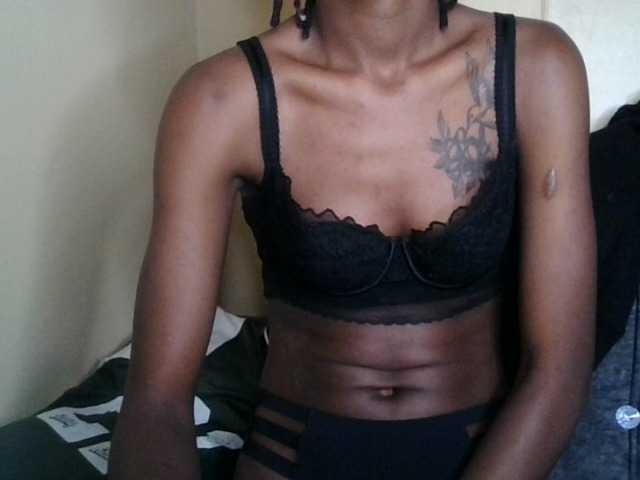 badassvibe live cam on BongaCams