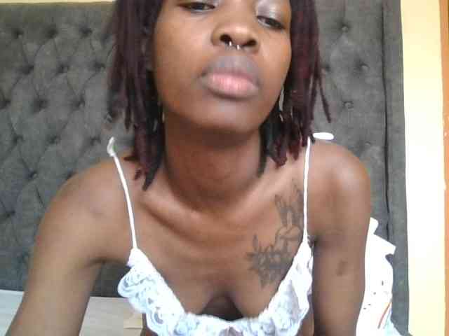 Badassvibe webcam