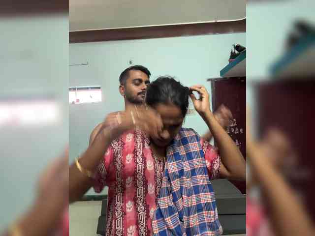 Indian_Sexy_Couple webcam