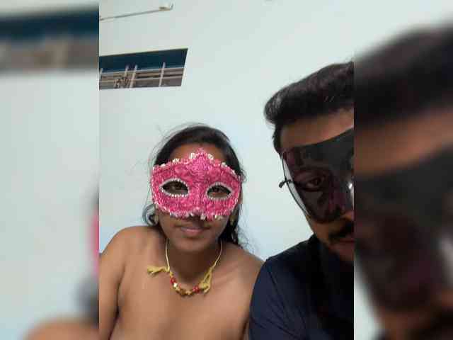 IndianSecretCouple webcam