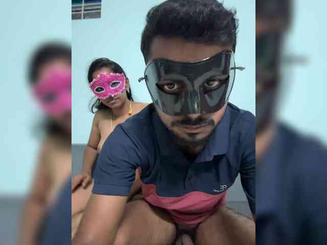 IndianSecretCouple