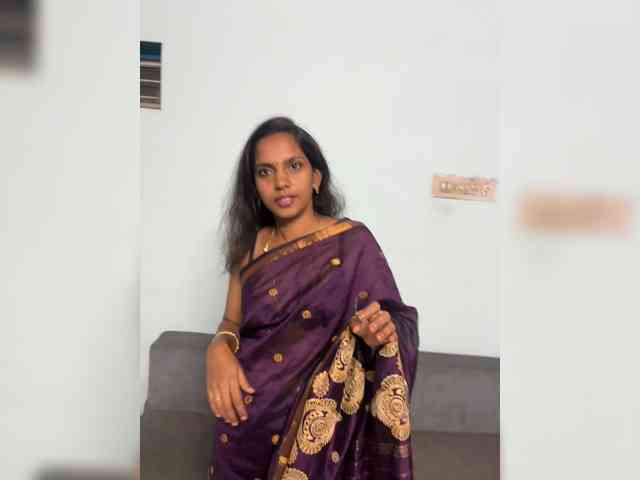 IndianSecretCouple webcam