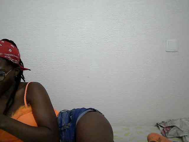 veeshie webcam