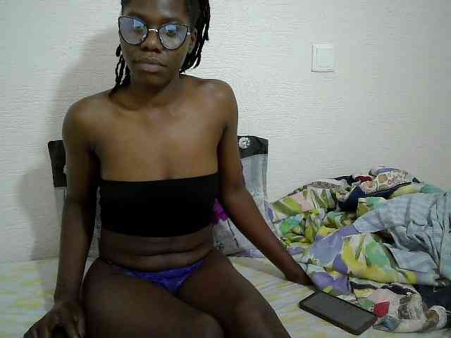 Model: veeshie
