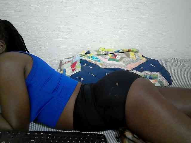 veeshie webcam