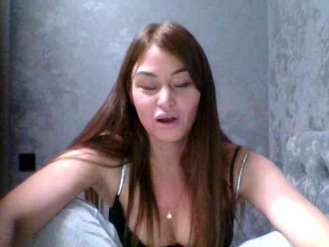 RebeccaMore webcam