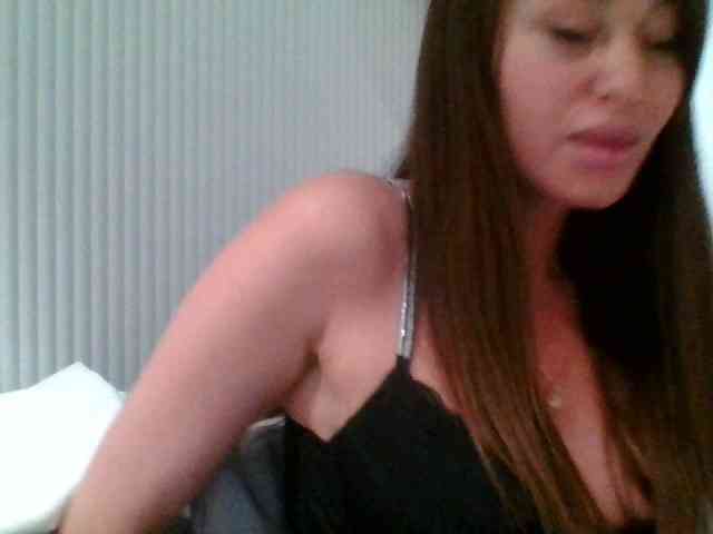 RebeccaMore webcam