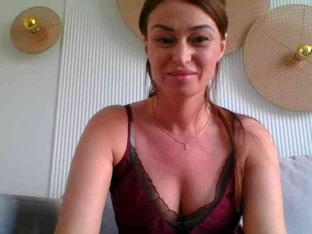 RebeccaMore webcam