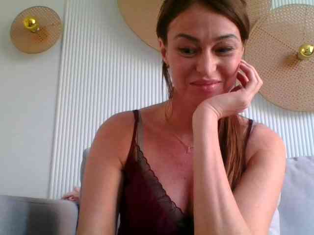 RebeccaMore webcam