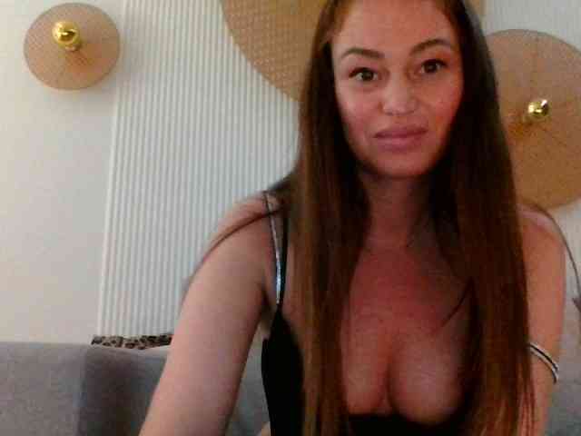 RebeccaMore webcam