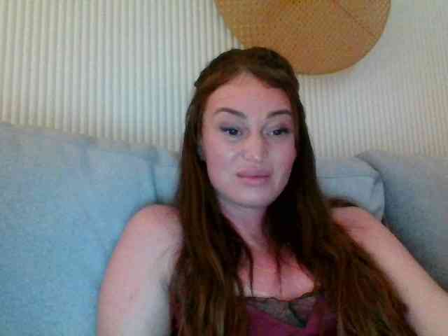 RebeccaMore webcam