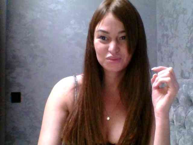 RebeccaMore webcam