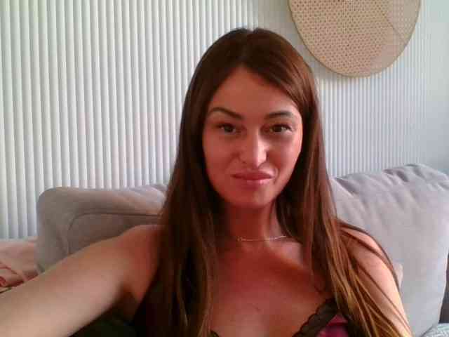 RebeccaMore webcam