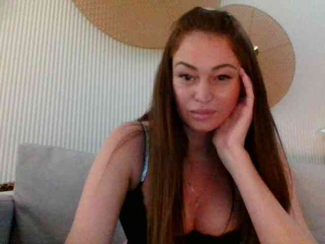 RebeccaMore webcam