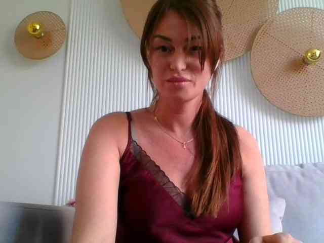 RebeccaMore webcam