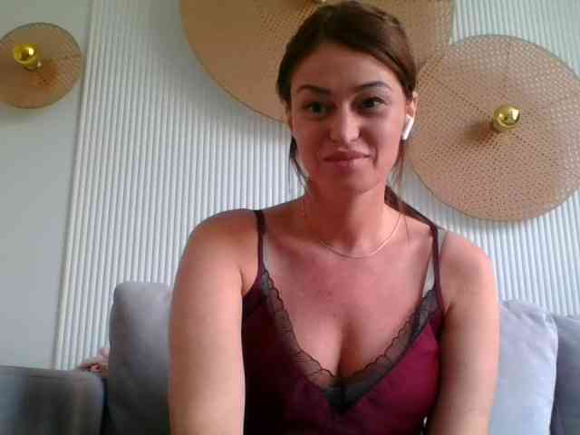 RebeccaMore webcam