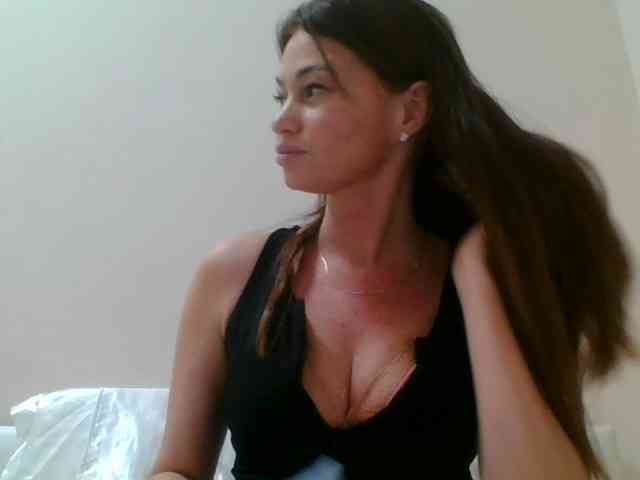RebeccaMore webcam