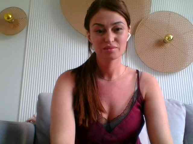 RebeccaMore webcam