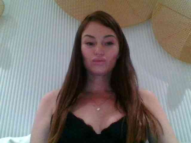 RebeccaMore webcam